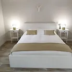 Bed & Breakfast Eden Koi