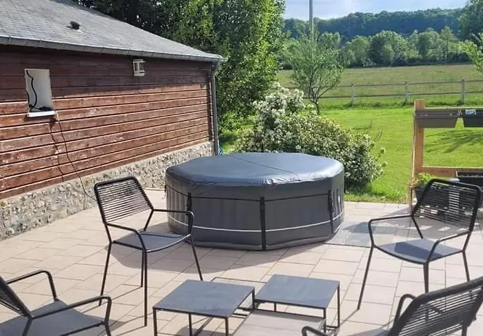 Eden Koi 住宿加早餐酒店 Conteville (Eure)